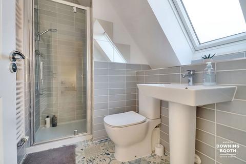 2 Wakelin Way, Lichfield, WS13 6UG