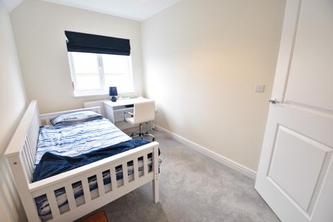 11 Whittle Drive, Luton, LU2 0FZ