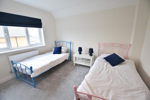 11 Whittle Drive, Luton, LU2 0FZ
