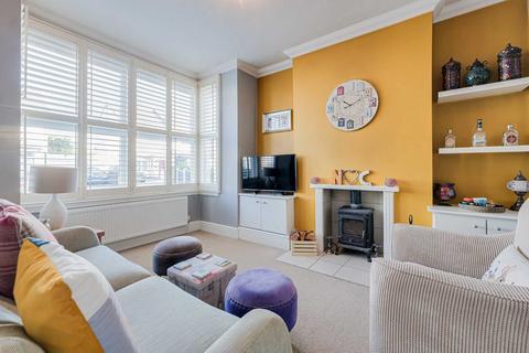 3 bedroom semi-detached house for sale, Cromwell Road, Southend-on-sea, SS2