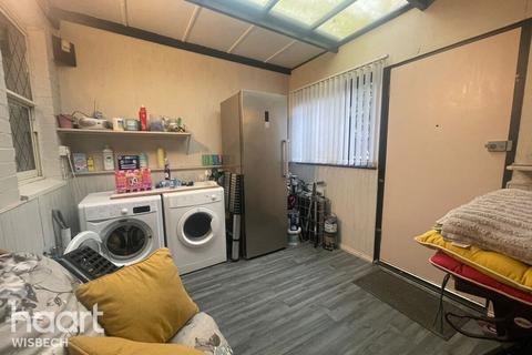 3 bedroom end of terrace house for sale, New Drove, Wisbech