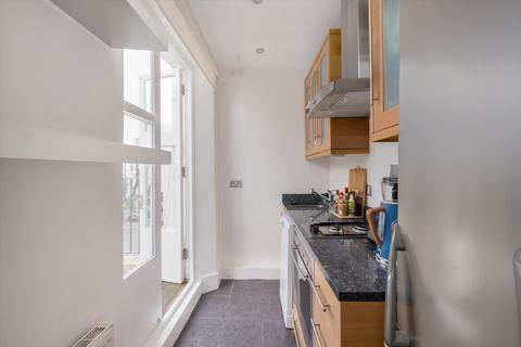 2 bedroom flat for sale, London, W11