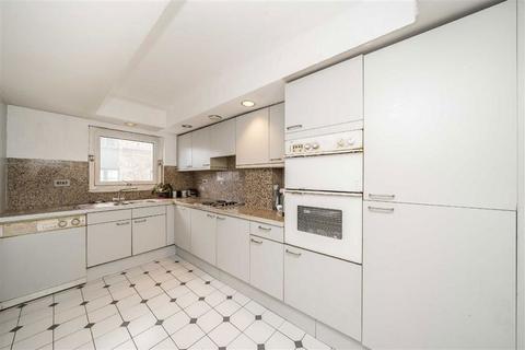 3 bedroom flat for sale, Mill Street, London SE1