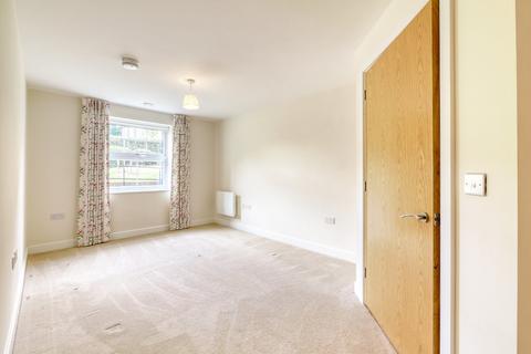 2 bedroom retirement property for sale, Orchard Lane, Alton, Hampshire, GU34