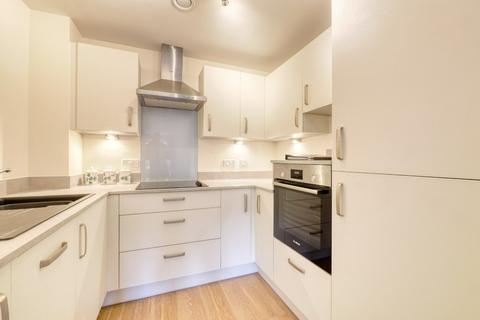 2 bedroom retirement property for sale, Orchard Lane, Alton, Hampshire, GU34