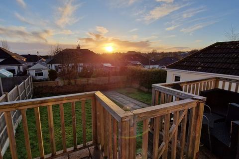 3 bedroom semi-detached house to rent, Heol Uchaf , Rhiwbina, Cardiff. CF14 6SR