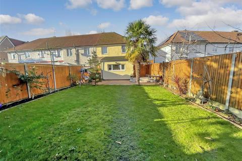 3 bedroom end of terrace house for sale, Howbury Lane, Slade Green, Kent