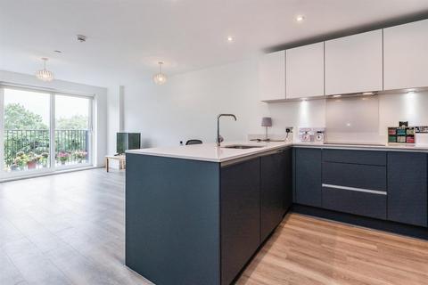 1 bedroom flat for sale, City House, Green Lanes, Winchmore Hill