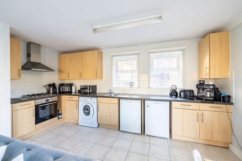 2 bedroom apartment for sale, Brooklands, Haywards Heath, RH16