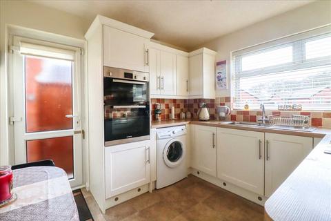 3 bedroom bungalow for sale, Kirby Cross CO13