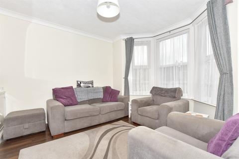 3 bedroom end of terrace house for sale, St. Luke's Avenue, Ramsgate, Kent