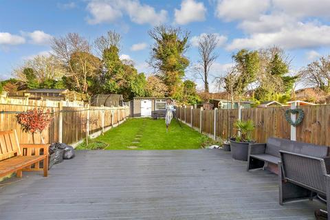 3 bedroom end of terrace house for sale, St. Luke's Avenue, Ramsgate, Kent