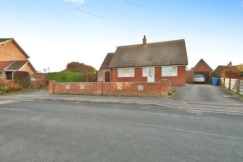 3 bedroom bungalow for sale, Oak Avenue, Withernsea, East Riding of Yorkshire, HU19 2PE