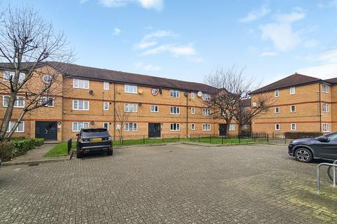 1 bedroom flat to rent, Harrier Way, London, Greater London, E6