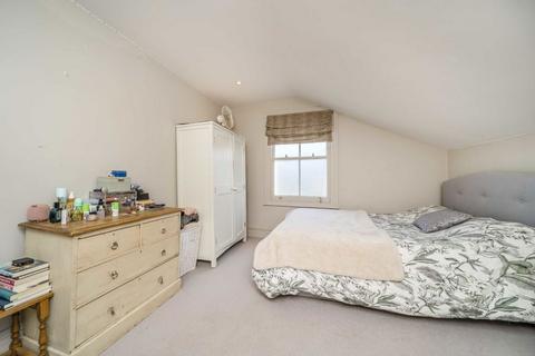 7 Acris Street, London, SW18 2QT