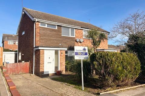 3 bedroom semi-detached house to rent, Burghley Close, Suffolk IP2