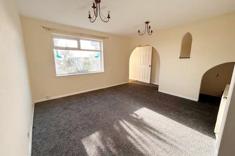 3 bedroom semi-detached house to rent, Burghley Close, Suffolk IP2