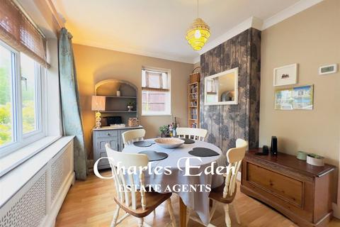 3 bedroom semi-detached house for sale, Upper Elmers End Road, Beckenham BR3