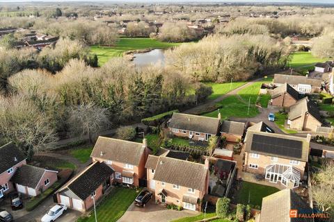 15 Gildale, Werrington, Peterborough, PE4 6QY