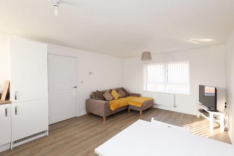 2 bedroom apartment to rent, Harris Grove, Rotherham S60