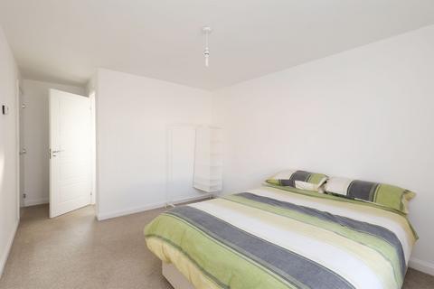 2 bedroom apartment to rent, Harris Grove, Rotherham S60