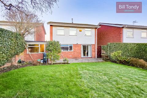 3 bedroom link detached house for sale, Laurel Close, Lichfield, WS13