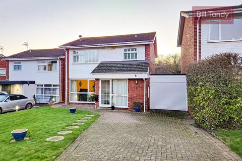 3 bedroom link detached house for sale, Laurel Close, Lichfield, WS13