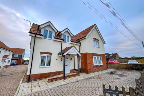 4 bedroom detached house to rent, Meddler Mews, Bury Road, Kentford, CB8