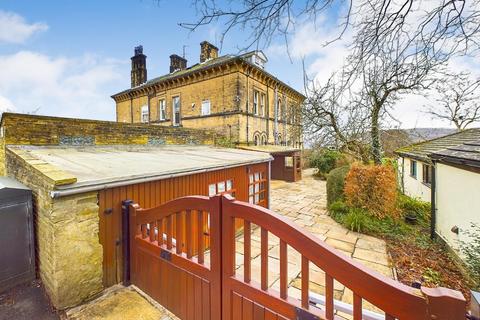 5 bedroom semi-detached house for sale, Langley Road, Bingley, BD16 4AB