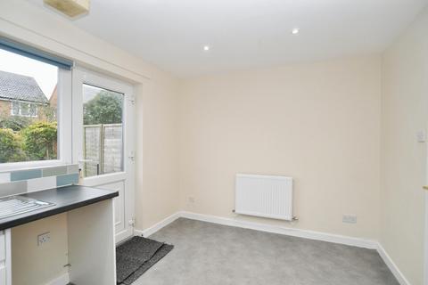 2 bedroom terraced house to rent, Viking Grove, Kempston, MK42