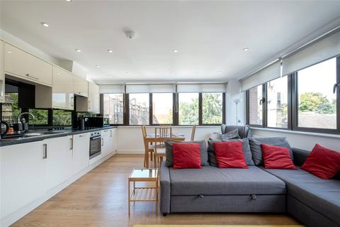 2 bedroom apartment for sale, Streatham High Road, London SW16