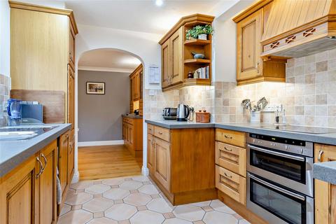 4 bedroom detached house for sale, Southampton Road, Whaddon, Salisbury, Wiltshire, SP5