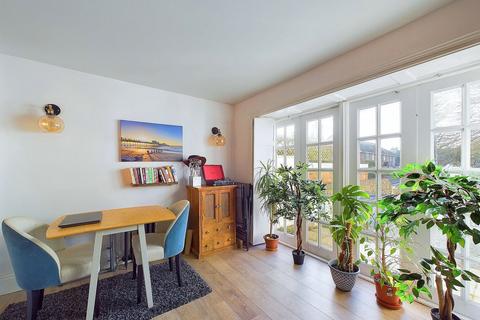 1 bedroom maisonette for sale, Portland Road, Worthing