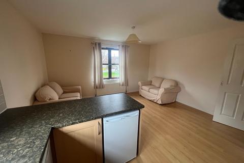 2 bedroom flat to rent, Munro Gate, Bridge Of Allan, FK9