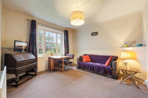 3 bedroom maisonette for sale, Albion Avenue, London