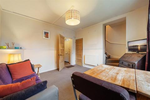 3 bedroom maisonette for sale, Albion Avenue, London