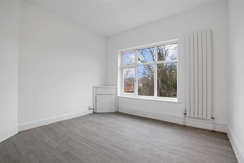 2 bedroom apartment to rent, Harrow HA2