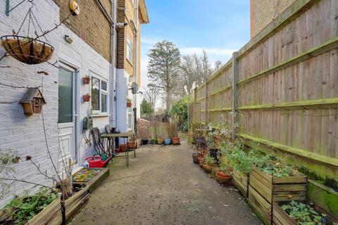 1 bedroom flat for sale, Mayow Road, Sydenham, London