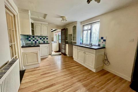 4 bedroom semi-detached house for sale, High Street, Lakenheath IP27