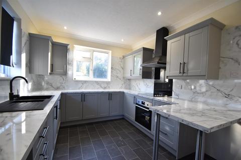 4 bedroom house to rent, Blackbrooks, Sedlescombe