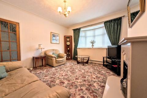 3 bedroom townhouse for sale, Medway Drive, Kearsley, Bolton