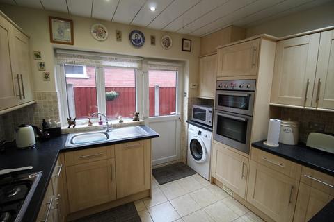 2 bedroom detached bungalow for sale, Blossom Avenue, Blackpool FY4