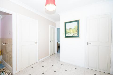 2 bedroom ground floor maisonette for sale, Little Orchard Close, Pinner HA5