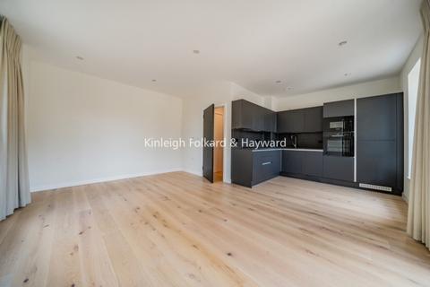 1 bedroom apartment to rent, Middle Road London W7