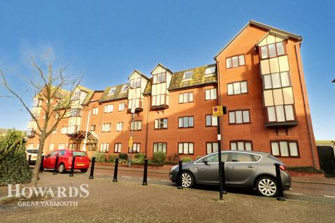 2 bedroom flat for sale, St Georges Court, Great Yarmouth