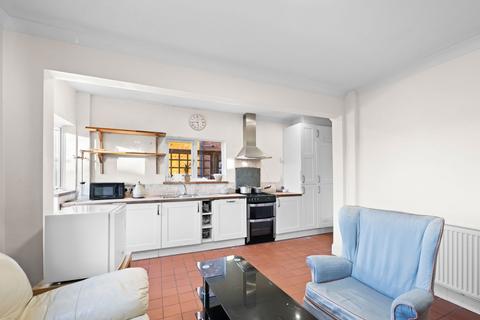 42 Rosedale Road, Nottingham, NG3 7GU