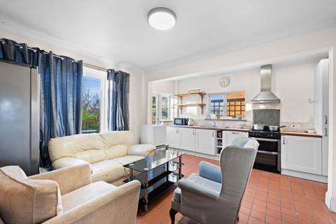 42 Rosedale Road, Nottingham, NG3 7GU