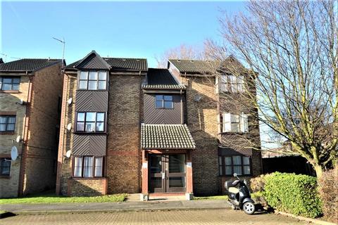 Studio for sale, Kestrel Close, London, NW10