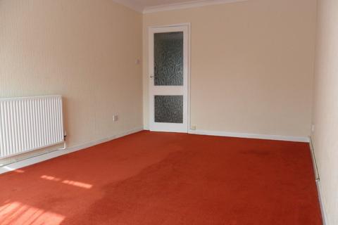 1 bedroom ground floor flat for sale, The Lawns, Waterford Road