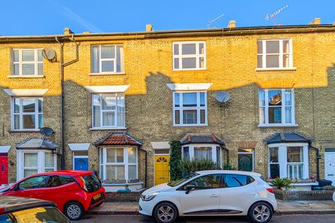 3 bedroom terraced house to rent, Princes Road, London